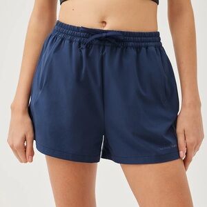 Outdoor Voices Doing Things Short in Navy